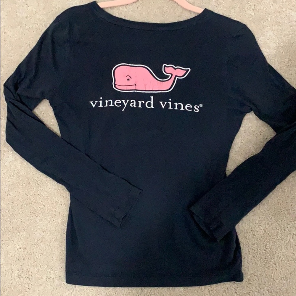 Vineyard vine long sleeve t-shirt